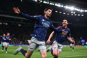 英媒：阿森纳因球迷在欧冠客场对阵药厂时燃放烟花，被欧足联罚款