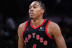 攻防俱佳！斯科蒂·巴恩斯三节15中10砍下31分4板8助1断1帽