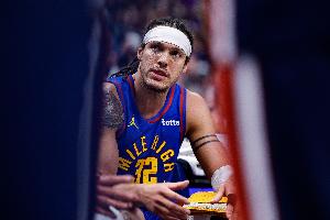 太重要了！本赛季常规赛戈登出战掘金27胜9负 缺阵27胜19负