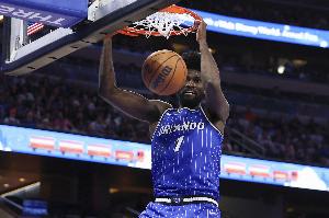 明天G3魔术迎战活塞 艾萨克因左膝扭伤小概率出战比赛