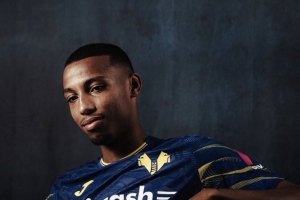 瑞天空记者：罗马对边后卫贝尔加利非常感兴趣，已经与维罗纳谈判