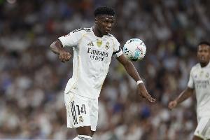 跟队：曼联准备对中场大换血，安德森争夺落后+关注琼阿梅尼等5人