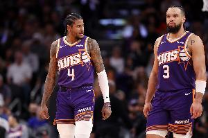 杰伦·格林：我对狄龙的表现从不感到意外 他练得非常刻苦