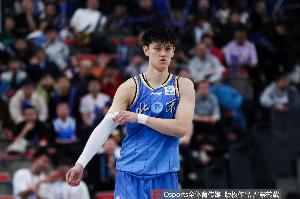 全场砍下23分！曾凡博打出本赛季最出色的一场比赛 他是本场MVP