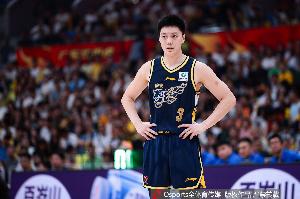难救主！胡明轩8中4拿13分5助 崔永熙5中3得7分