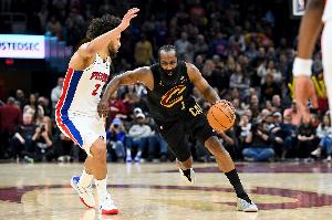 将追库里！哈登季后赛生涯总得分超越帕克 升至NBA历史第11位！