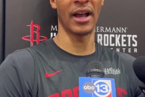 小贾：KD得想办法融入进攻，就算被包夹还是需要他打出KD水准