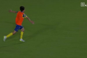 租借出去对阵老东家进球！赛后后藤启介疯狂挑衅和对手起冲突