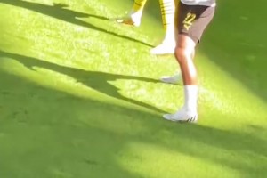 无法被模仿！来看博格巴天才般的灵光一闪！